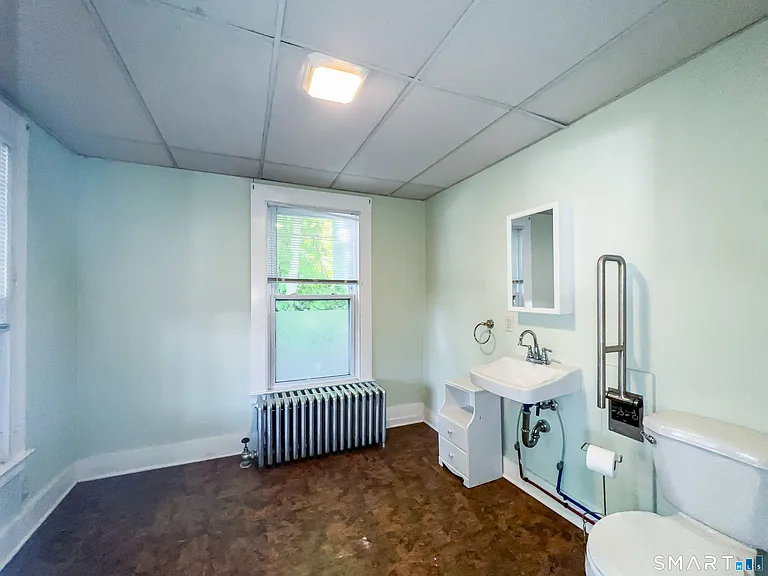 58 Shore Dr — Photo 16