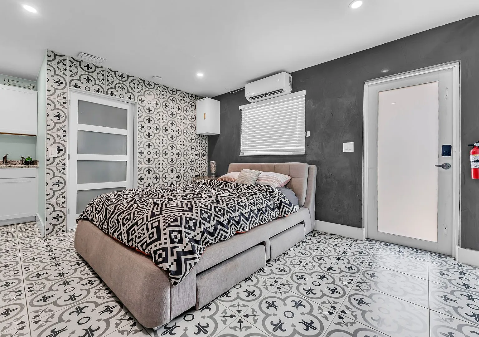 Prospect Gardens Apartments LLC — Photo 1