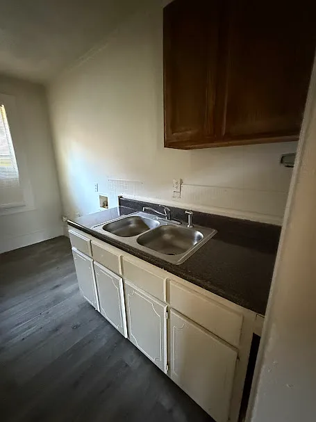 2 bed, 995 sqft, $795 — Photo 3