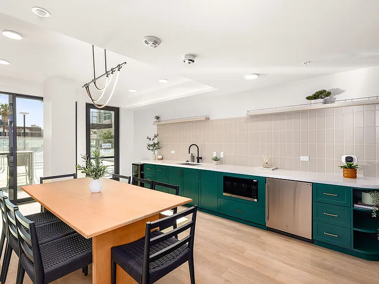 Maru Apartments — Photo 1