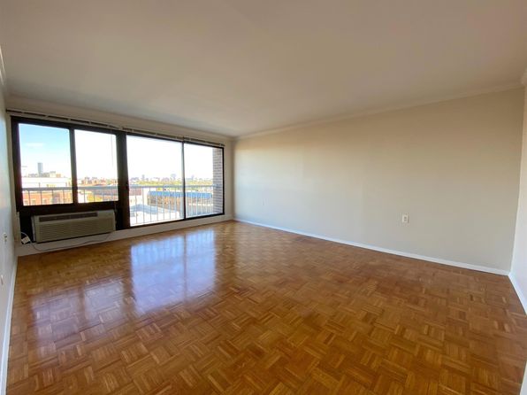 1105 Mass Ave #11H