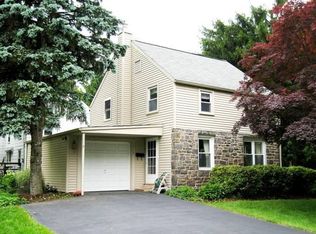 1214 Saint Clair Rd, Oreland, PA 19075