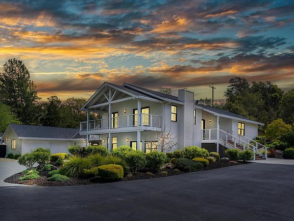 2nd image of 1524 Chablis Road