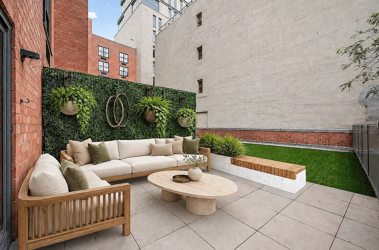 298 Mulberry Street — Photo 1