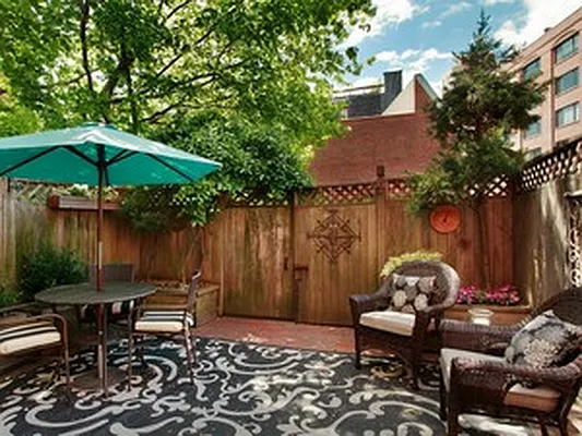 Sold by Corcoran | media 14