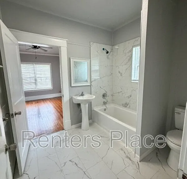204 S Birch St — Photo 14
