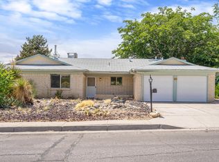 4713 Sarasota St NE, Albuquerque, NM 87111