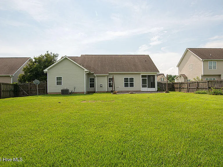 238 Silver Hills Dr — Photo 35
