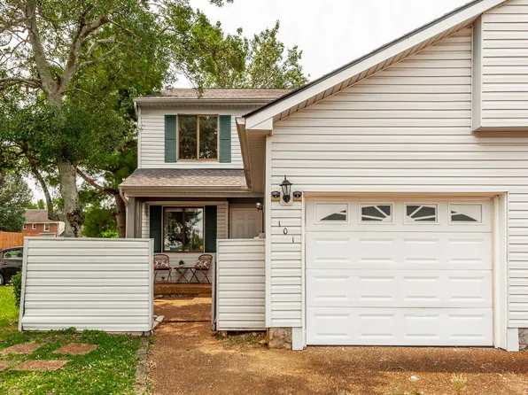 101 Maple Way N, Hendersonville, TN 37075