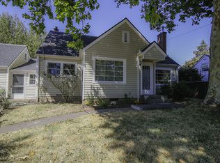 541 Knoop Ln, Eugene, OR 97404