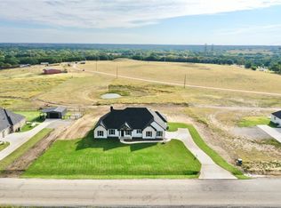 120 Quail Ridge Ct, Decatur, TX 76234