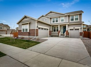 10463 Isle St, Parker, CO 80134