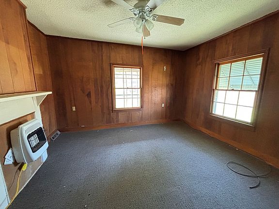 4th image of 133 Old Dalton Rd NE