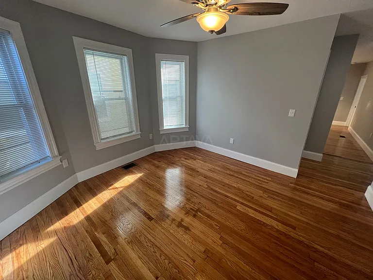 366 Highland Ave #1 — Photo 31