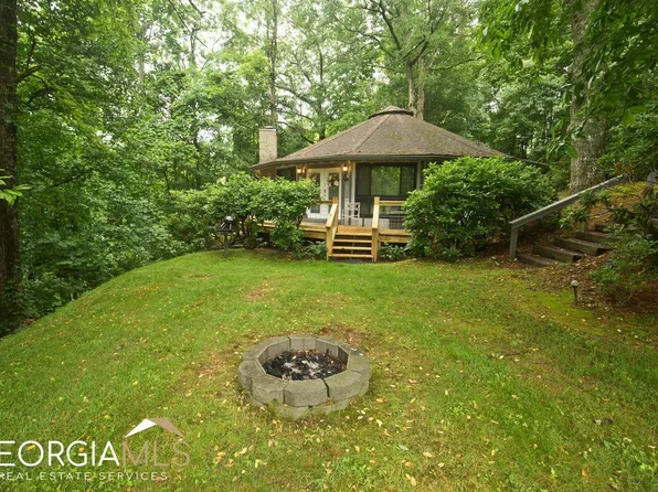 75 Berkshire Ln, Dillard, GA 30537