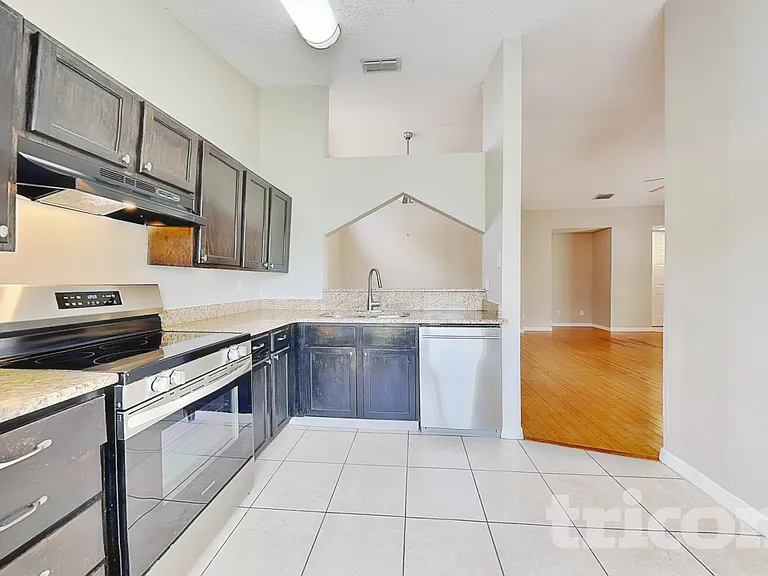 13344 Laraway Dr — Photo 7