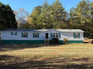 2773 S Kingsburry Rd, Clover, SC 29710