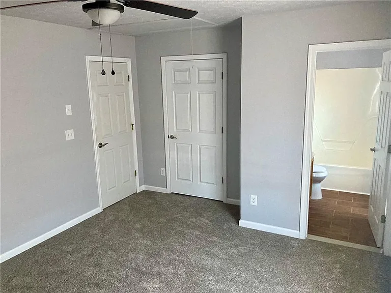 625 Baron Dr #B — Photo 11