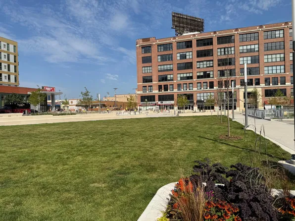 500 Robert St N Unit 613, Saint Paul, MN 55101