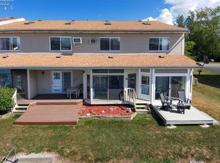 6270 N Harris Harbor Dr, Oak Harbor, OH