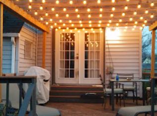 425 Burroughs Ave, Flint, MI 48507