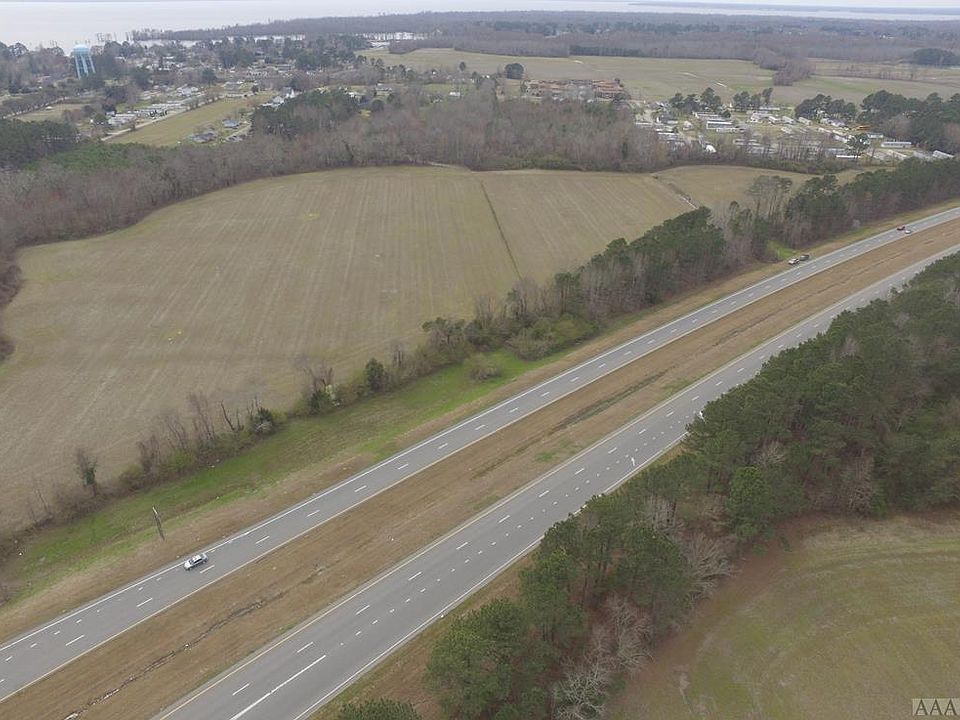 2nd image of 604 Dr Martin Luther King Jr Ave