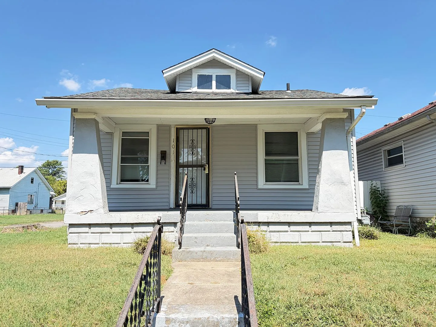 101 E Garrett St — Photo 1