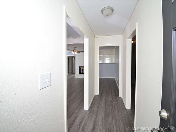 4th image of 3821 S 93rd East Ave