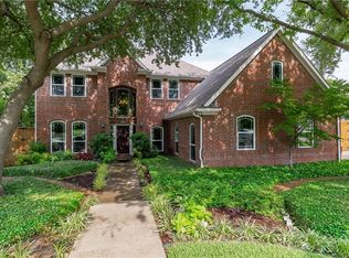 4313 Meadowcove Dr, Rowlett, TX 75088