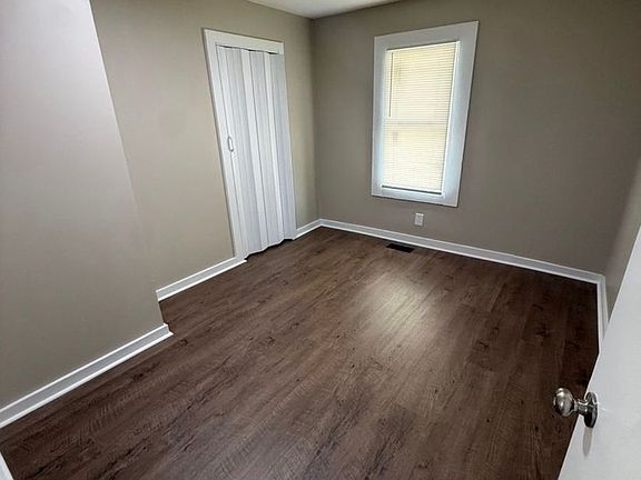 5th image of 714 Golfview Dr