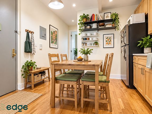 3rd image of 654 Park Pl APT 2rf