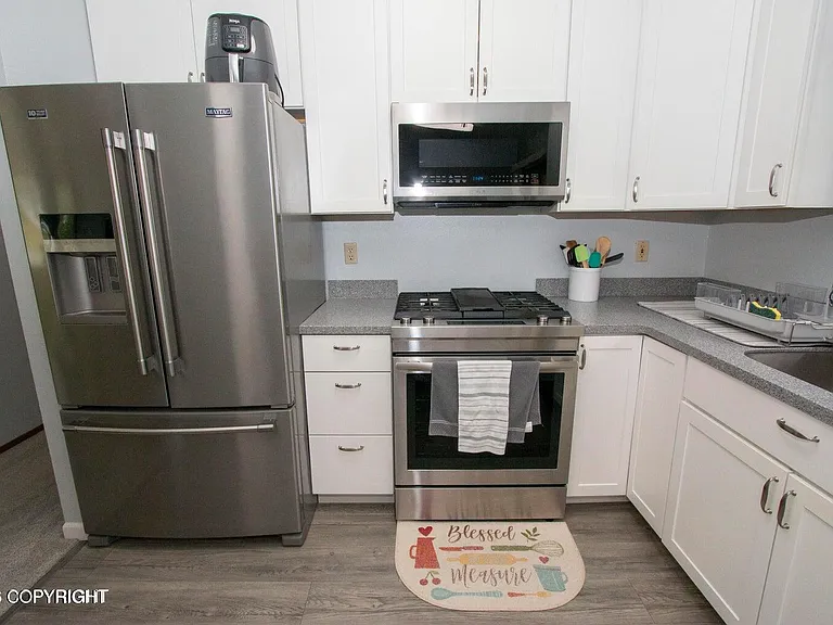 8820 Kak Island St — Photo 4