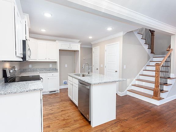4th image of 3139 NW Epperson Trl NW