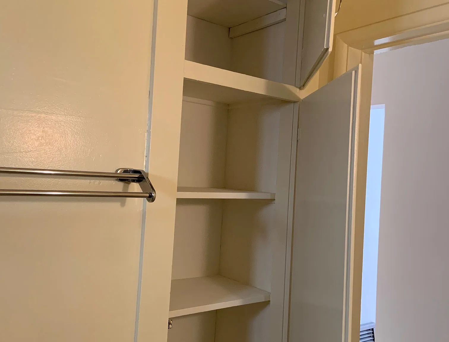 1 bed, 500 sqft, $1,900 — Photo 1