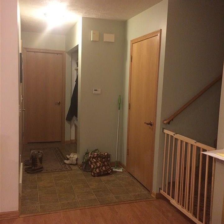 1st image of 2517 Holland Cir
