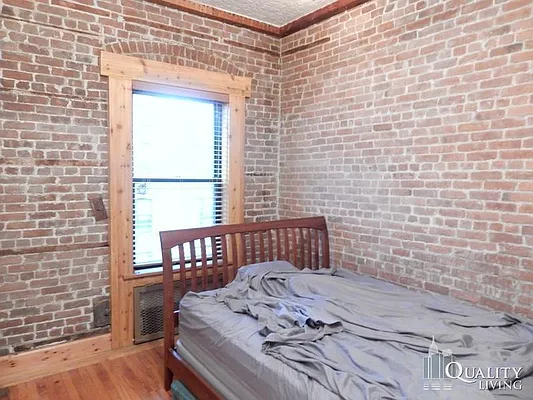 Rented by Quality Living Realty | media 16