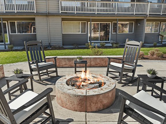 Outdoor Fire Pit