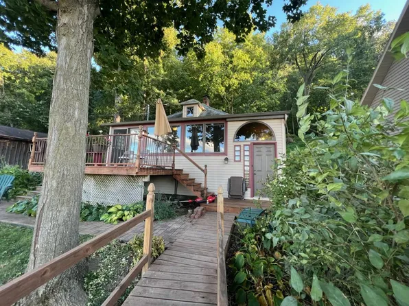 34931 Old Homer Rd, Winona, MN 55987