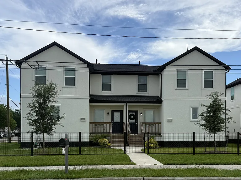 4602 W Orange St #A — Photo 1