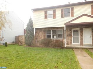 24 Madison Ave, Reading, PA 19605