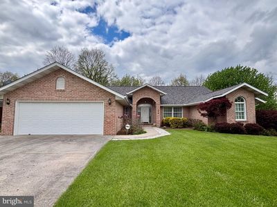 209 James Ct, Frostburg, MD, 21532
