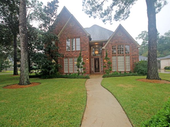 17703 Forest Park Ln