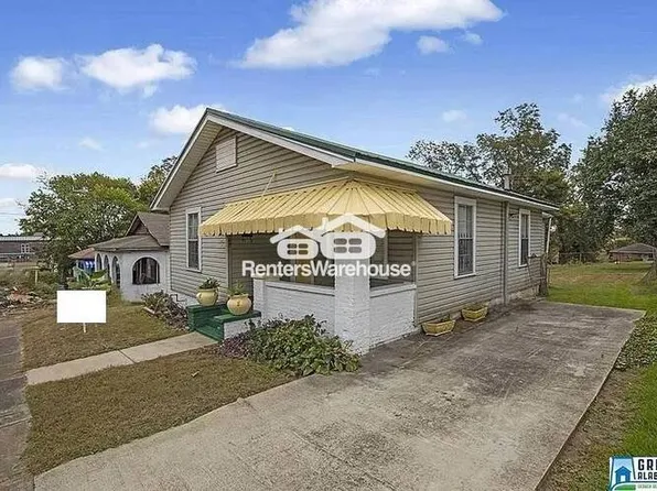 209 61st St, Fairfield, AL 35064