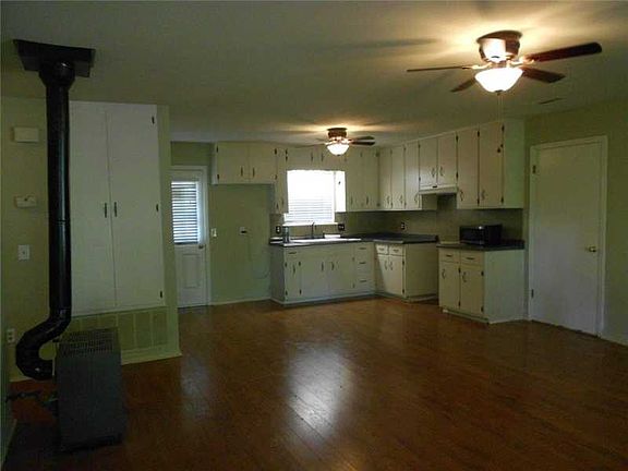 5th image of 19028 Dogwood Cir #3539