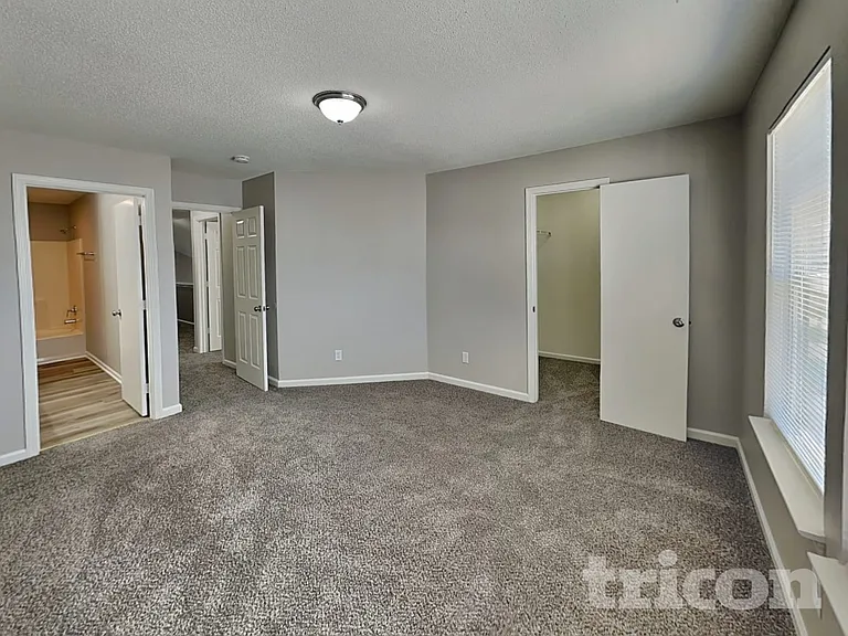 6750 Kinnerton Dr — Photo 7