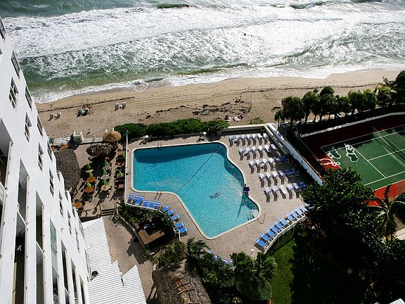 2nd image of 4040 Galt Ocean Dr #1101
