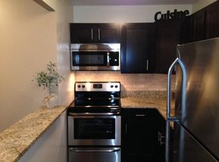 440 N McClurg Ct APT 421, Chicago, IL