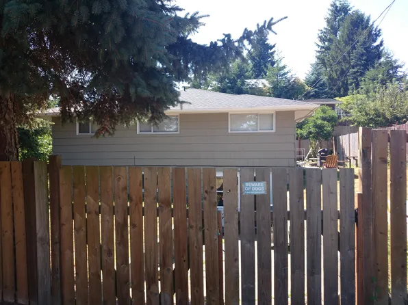 5102 SW Pritchard St, Seattle, WA 98116