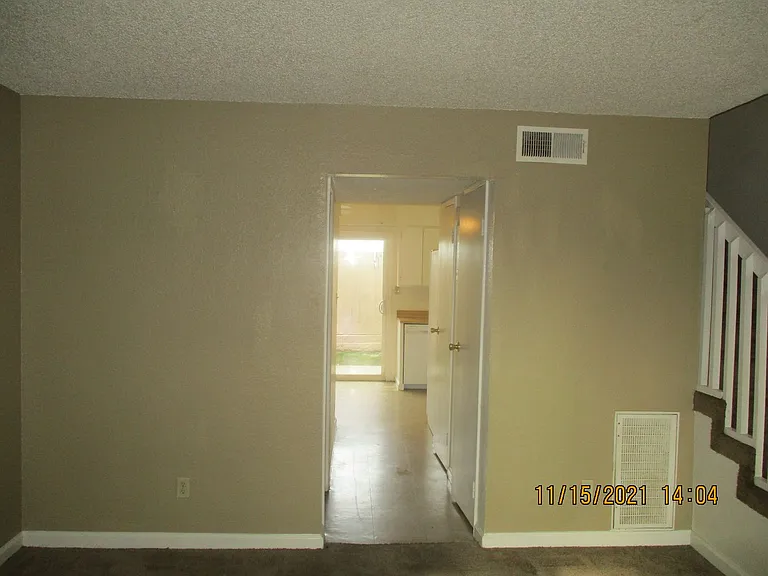 202 W Dakota Ave #109 — Photo 18