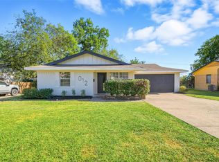 1012 W Grubb Dr, Mesquite, TX 75149
